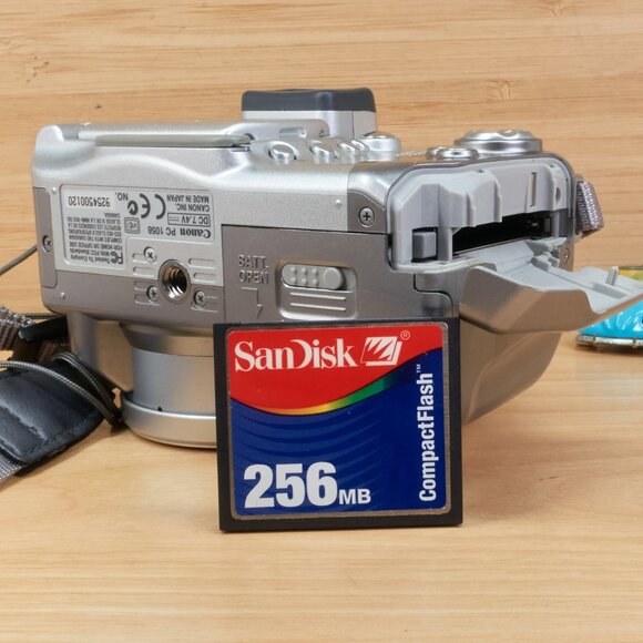 Canon PowerShot S1 IS 3.2MP Digital Camera with 10x Optical Zoom / Tested - Picture 8 of 8